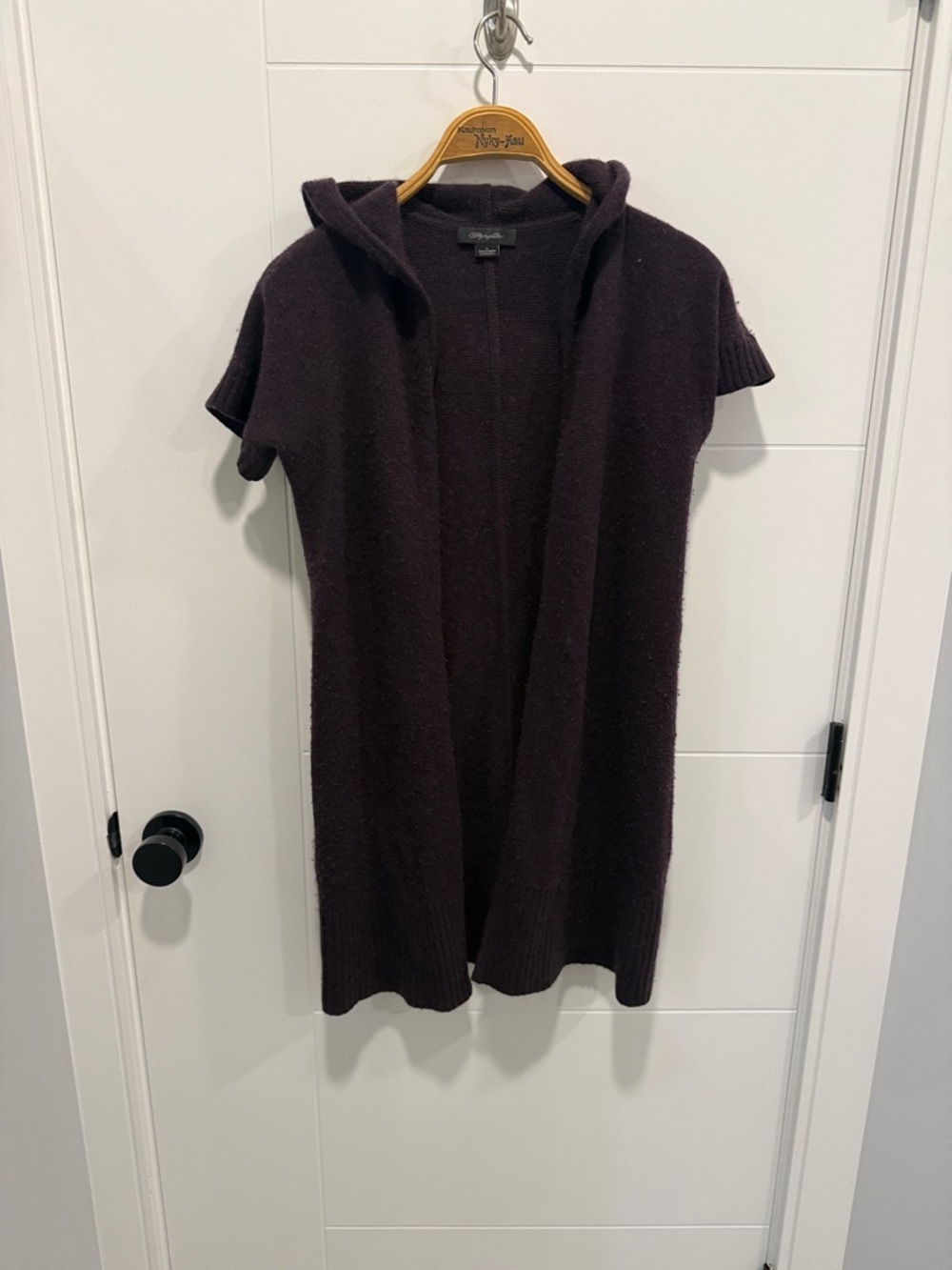 Cashmere Hooded Open short sleeve Cardigan in Deep Plum size small